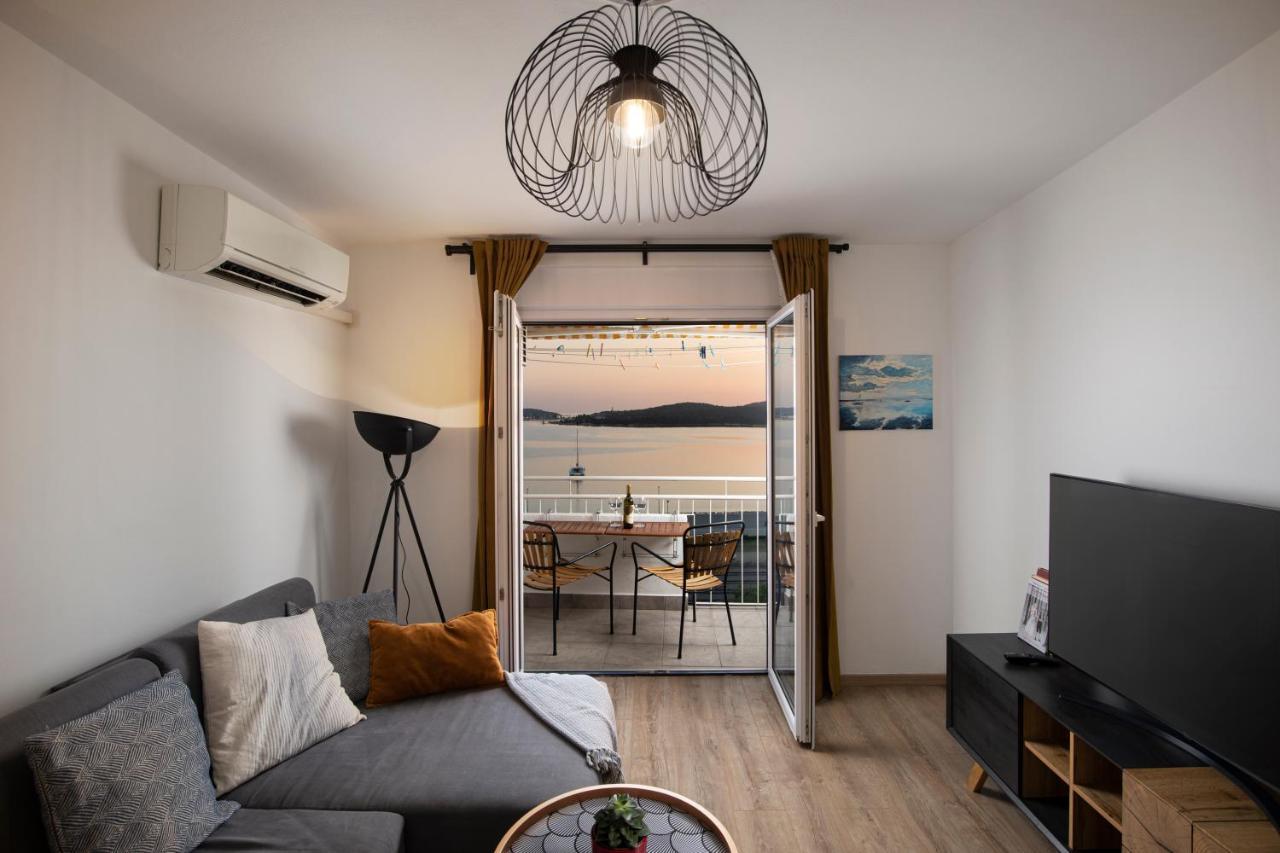 Top Floor Sunset Apartment Πούλα Εξωτερικό φωτογραφία