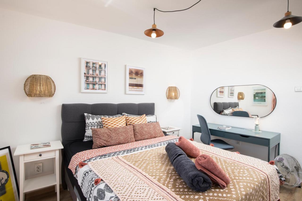 Top Floor Sunset Apartment Πούλα Εξωτερικό φωτογραφία