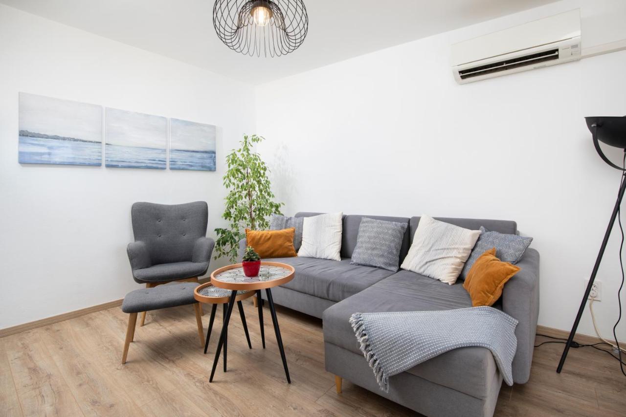 Top Floor Sunset Apartment Πούλα Εξωτερικό φωτογραφία