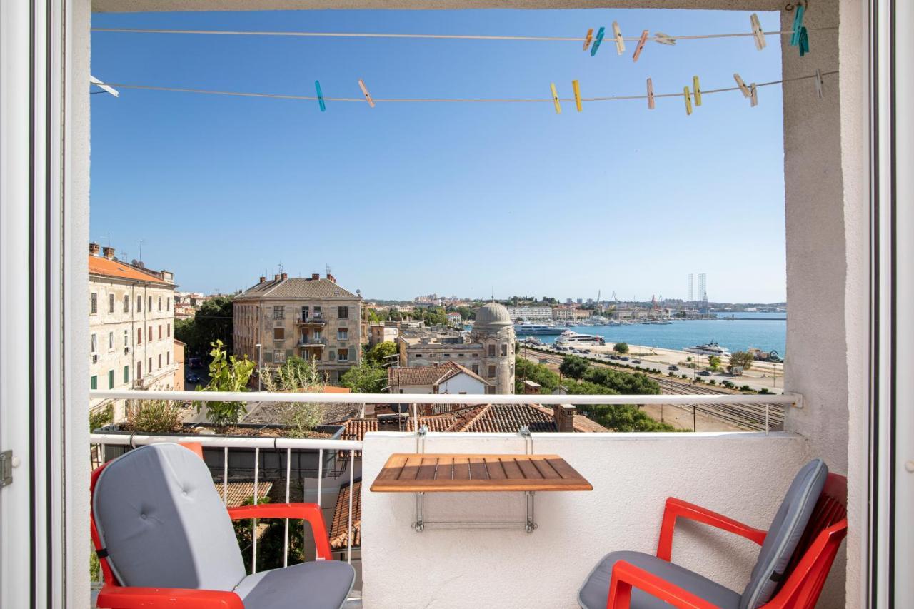 Top Floor Sunset Apartment Πούλα Εξωτερικό φωτογραφία